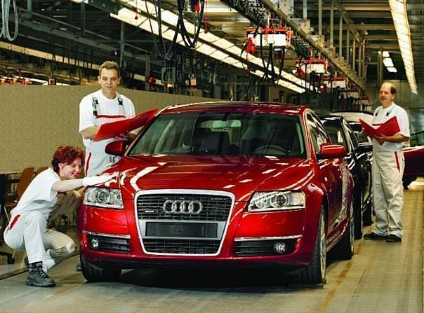 Endmontage des Audi A6 im Werk Neckarsulm